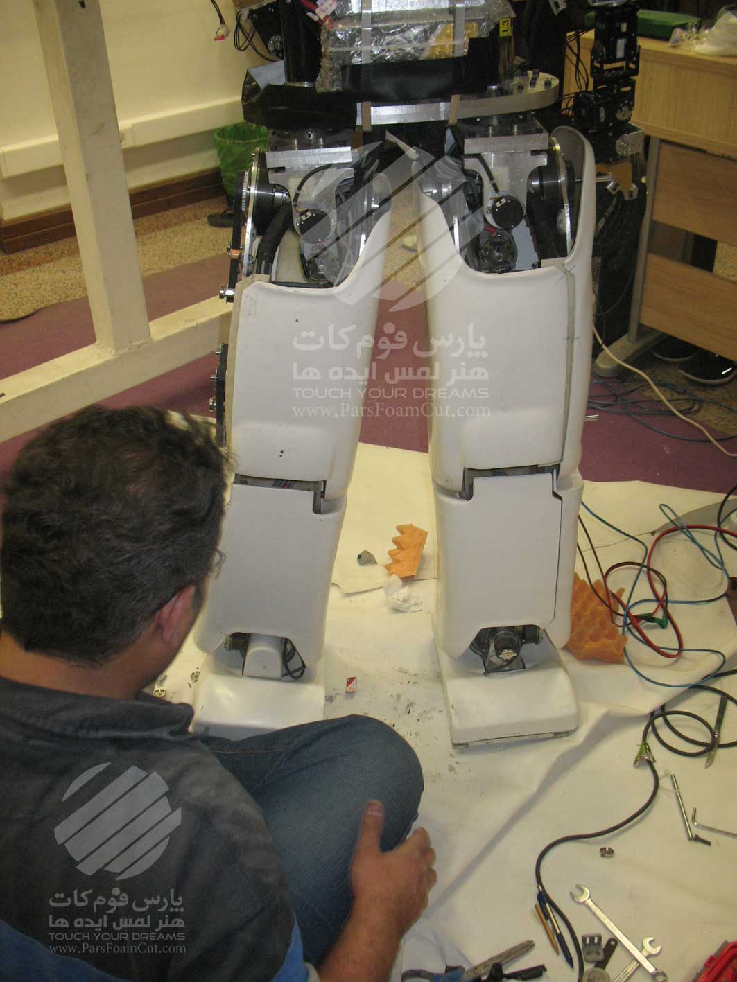 ربات انسان نمای سورنای 3
